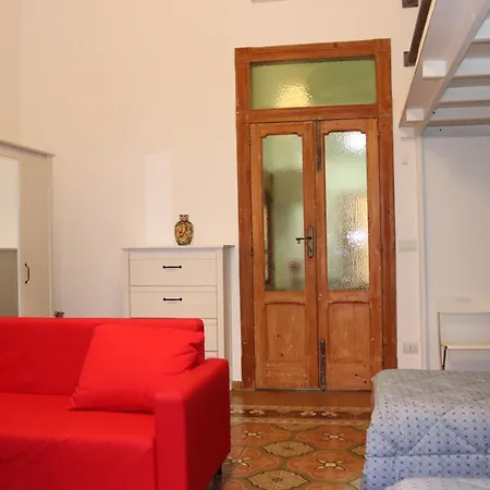 The Singer's House Apartman