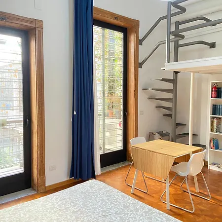 Apartman The Singer's House Bari