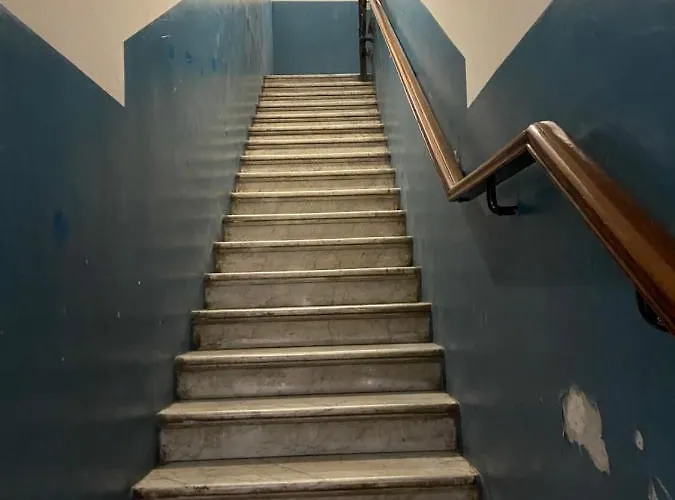 Apartament The Singer's House *